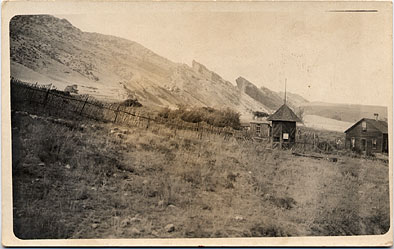 rent burros at the entrance